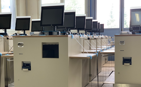 Inputech AG - Fertigung und Rollout Service